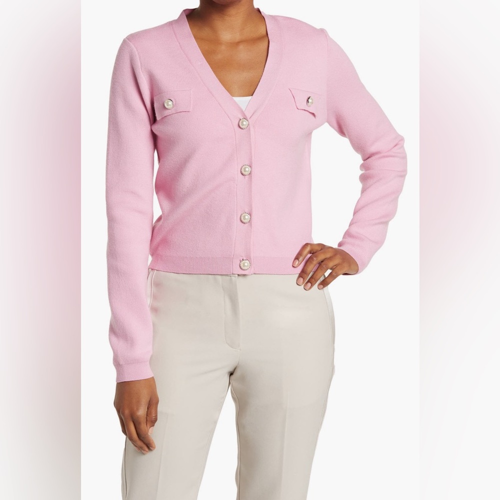 Brand New PHILOSOPHY REPUBLIC
CLOTHING V-Neck Cardigan
Sweater